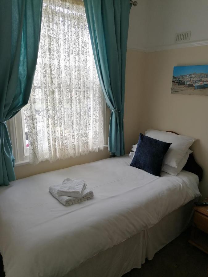 Karmary Guest House セント・オーステル エクステリア 写真